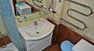 Апартаменты Apartment Zipovskaya 3/3 Краснодар Апартаменты - Первый этаж-8