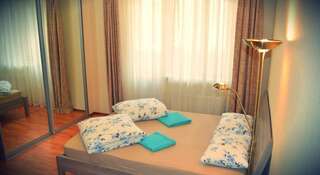 Апартаменты Apartment Zipovskaya 3/3 Краснодар Апартаменты - Первый этаж-1